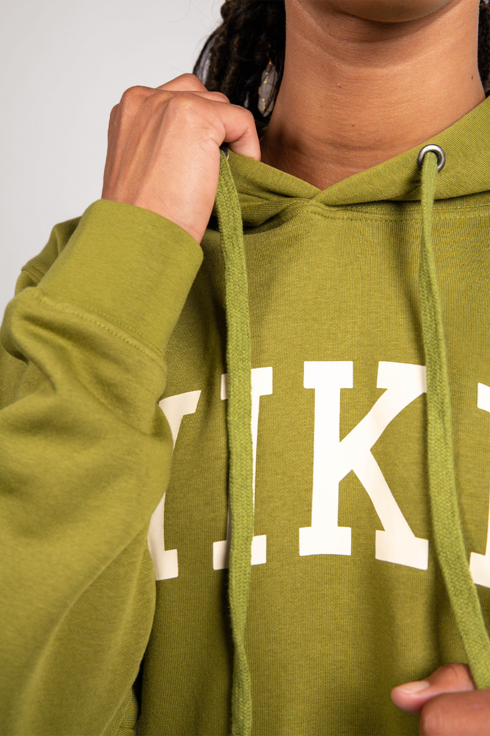 green hike outdoor pullover hoodie #color_matcha