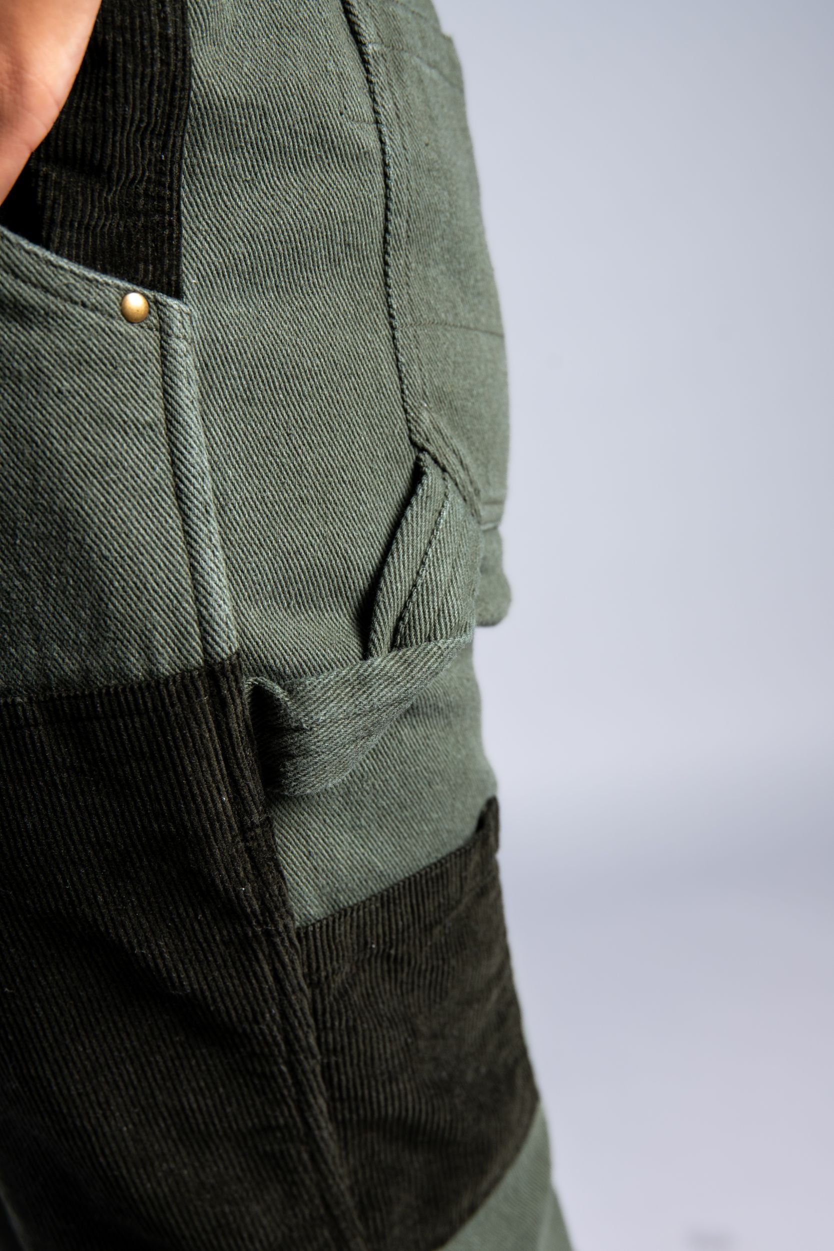 women's straight leg patchwork denim pants pockets #color_forest
